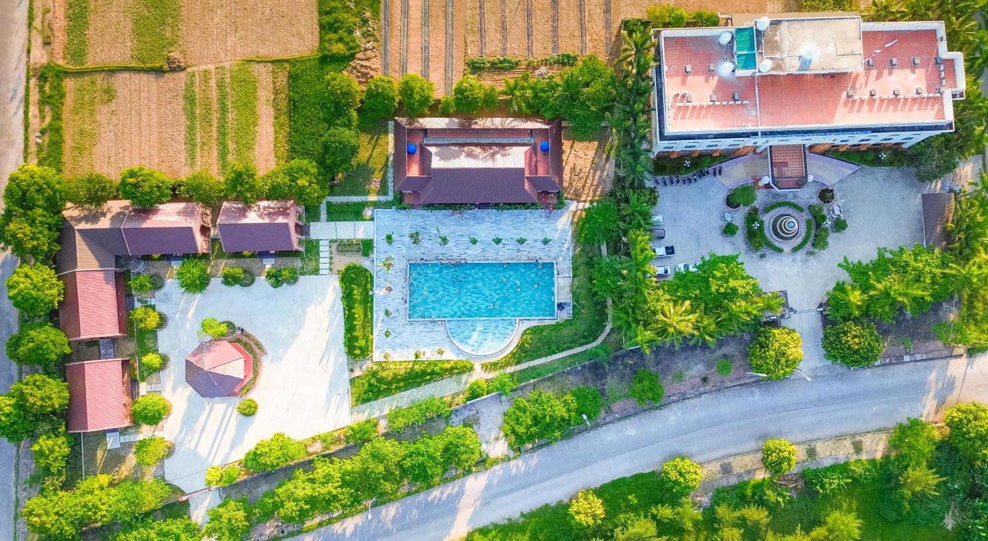 Khách sạn Đại Dương - Ocean Hotel Dien Chau Esterno foto